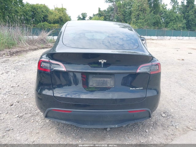 Продаж на аукціоні авто 2024 Tesla Model Y Long Range Dual Motor All-wheel Drive, vin: 7SAYGAEE7RF982040, номер лоту: 45959383
