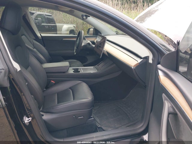 Продаж на аукціоні авто 2024 Tesla Model Y Long Range Dual Motor All-wheel Drive, vin: 7SAYGAEE7RF982040, номер лоту: 45959383