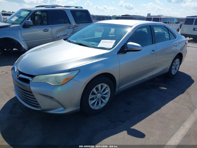 45959395 :رقم المزاد ، 4T1BF1FK3GU175332 vin ، 2016 Toyota Camry Le مزاد بيع