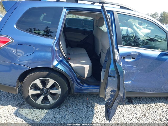JF2SJAEC0JH515891 Subaru Forester 2.5i Premium