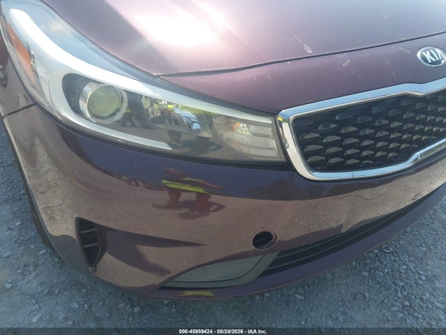 45959424 :رقم المزاد ، 3KPFK4A7XHE149770 vin ، 2017 Kia Forte Lx مزاد بيع