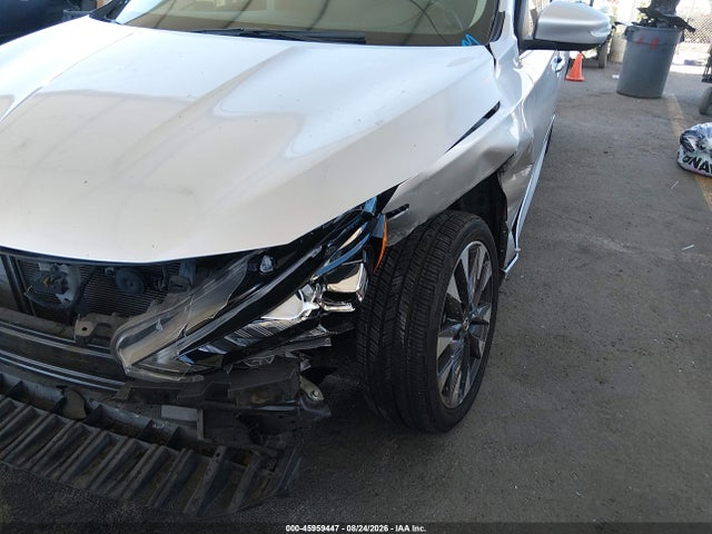 Продаж на аукціоні авто 2016 Nissan Sentra Sr, vin: 3N1AB7AP5GY263994, номер лоту: 45959447