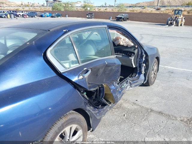 45959455 :رقم المزاد ، 1HGCR2F32FA055800 vin ، 2015 Honda Accord Lx مزاد بيع
