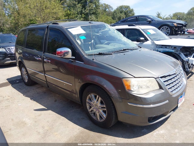 45959496 :رقم المزاد ، 2A4RR7DX7AR399858 vin ، 2010 Chrysler Town & Country New Limited مزاد بيع