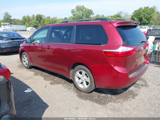 Продажа на аукционе авто 2015 Toyota Sienna Le 8 Passenger, vin: 5TDKK3DCXFS578590, номер лота: 45959527
