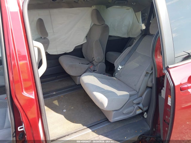 Продажа на аукционе авто 2015 Toyota Sienna Le 8 Passenger, vin: 5TDKK3DCXFS578590, номер лота: 45959527