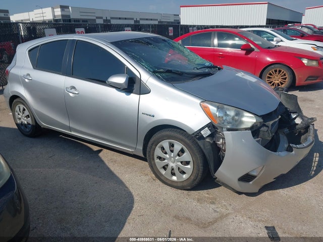 2013 Toyota Prius C Two მანქანა იყიდება აუქციონზე, vin: JTDKDTB37D1554397, აუქციონის ნომერი: 45959531