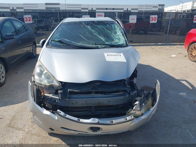2013 Toyota Prius C Two მანქანა იყიდება აუქციონზე, vin: JTDKDTB37D1554397, აუქციონის ნომერი: 45959531
