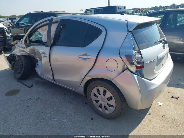 2013 Toyota Prius C Two მანქანა იყიდება აუქციონზე, vin: JTDKDTB37D1554397, აუქციონის ნომერი: 45959531