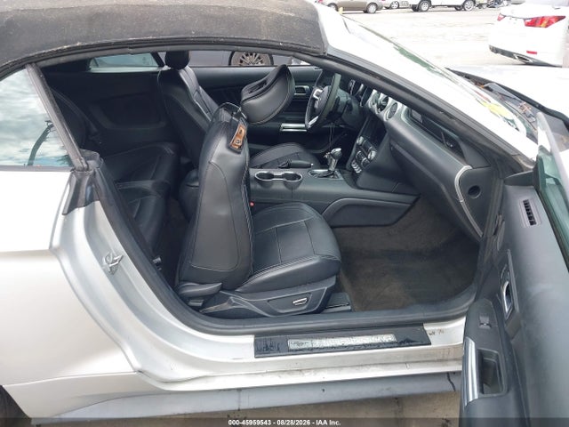 Ford Mustang Ecoboost Premium 2018 1FATP8UH3J5155241 Image 5