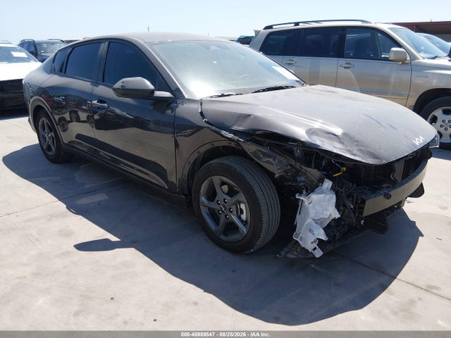 2025 Kia K4 Lxs მანქანა იყიდება აუქციონზე, vin: 3KPFT4DE1SE240635, აუქციონის ნომერი: 45959547