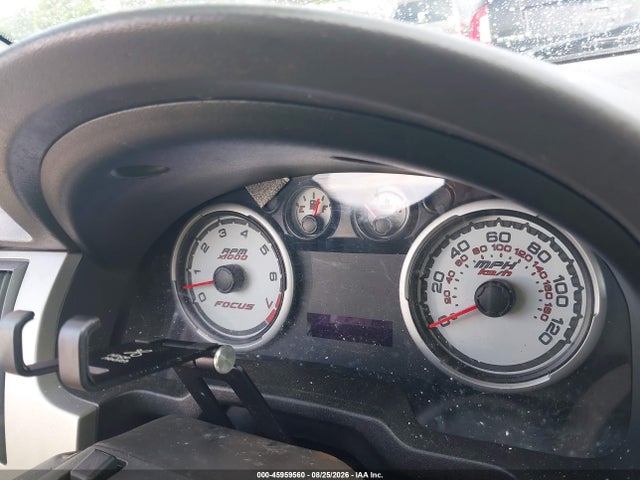 45959560 :رقم المزاد ، 1FAHP3GN3BW153740 vin ، 2011 Ford Focus Ses مزاد بيع