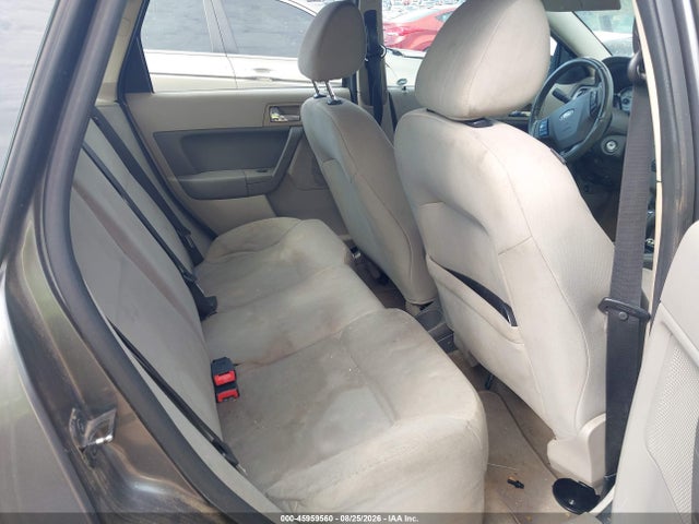 45959560 :رقم المزاد ، 1FAHP3GN3BW153740 vin ، 2011 Ford Focus Ses مزاد بيع