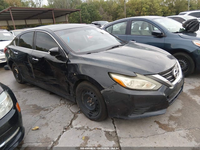 2016 Nissan Altima 2.5 S მანქანა იყიდება აუქციონზე, vin: 1N4AL3AP1GN385919, აუქციონის ნომერი: 45959628