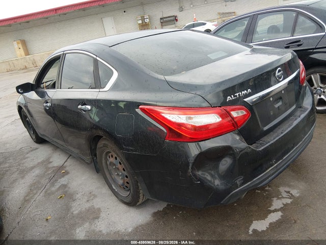 2016 Nissan Altima 2.5 S მანქანა იყიდება აუქციონზე, vin: 1N4AL3AP1GN385919, აუქციონის ნომერი: 45959628