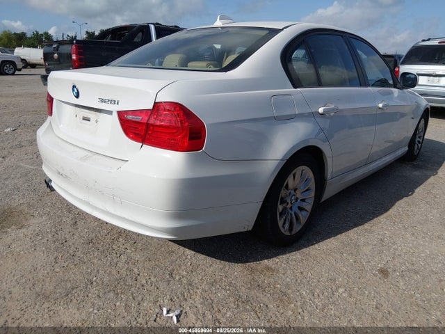 45959694 :رقم المزاد ، WBAPH73569A172352 vin ، 2009 Bmw 328i مزاد بيع