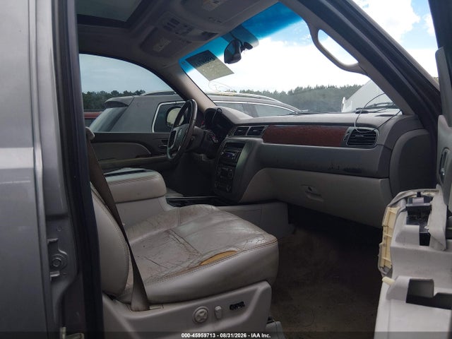 45959713 :رقم المزاد ، 1GKFK16387J243947 vin ، 2007 Gmc Yukon Xl Slt مزاد بيع