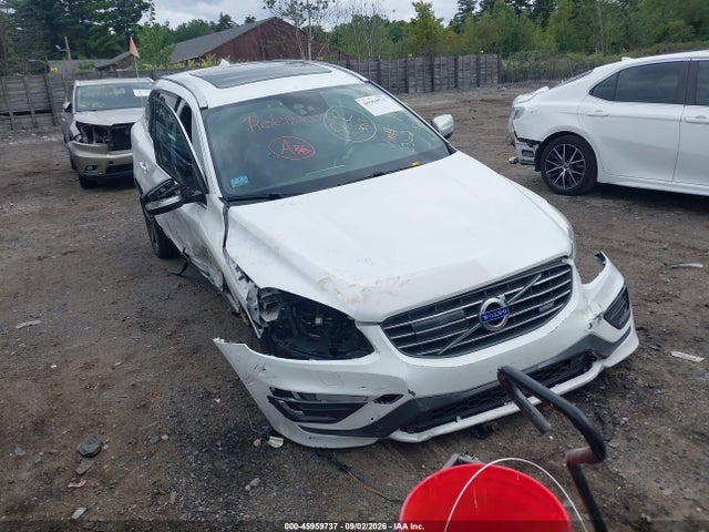Aukcja sprzedaży 2015 Volvo Xc60 T6 R-design Platinum, vin: YV4902RS1F2643362, numer aukcji: 45959737
