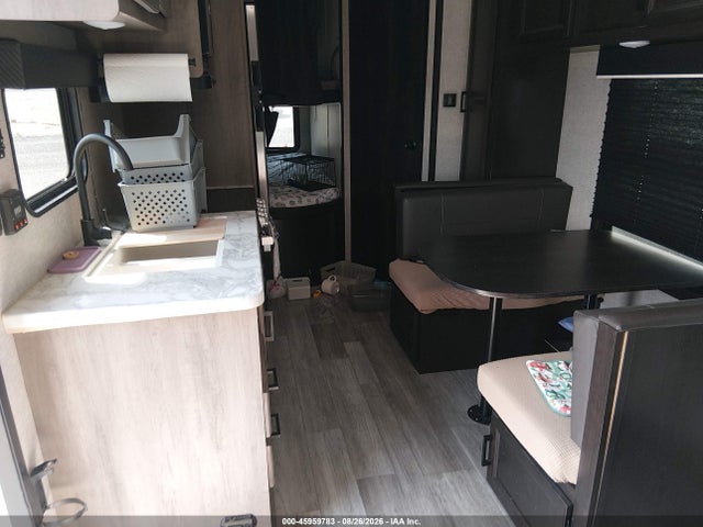 45959783 :رقم المزاد ، 1UJBJ0BMXN17N0738 vin ، 2022 Jayco Other مزاد بيع