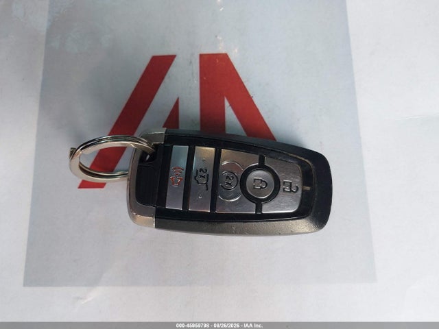 Продажа на аукционе авто 2020 Ford Escape Titanium, vin: 1FMCU9J93LUB15994, номер лота: 45959798