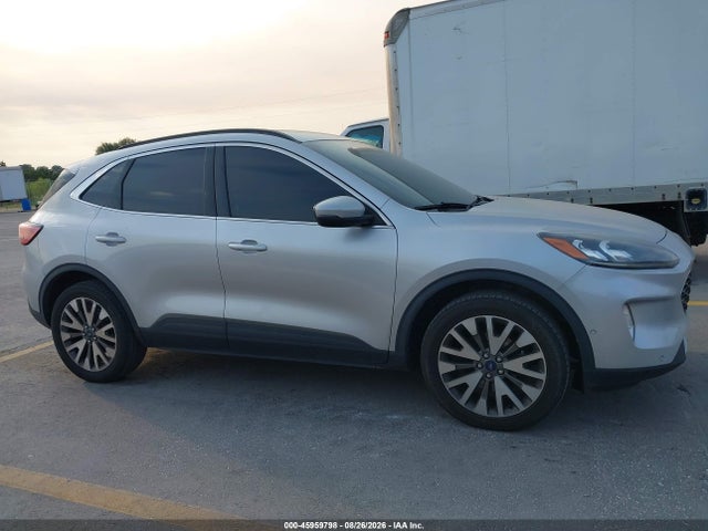 Продажа на аукционе авто 2020 Ford Escape Titanium, vin: 1FMCU9J93LUB15994, номер лота: 45959798