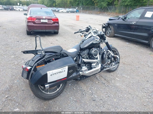 Harley-Davidson FLSB 2020 1HD1YMJ13LB019757 Image 4
