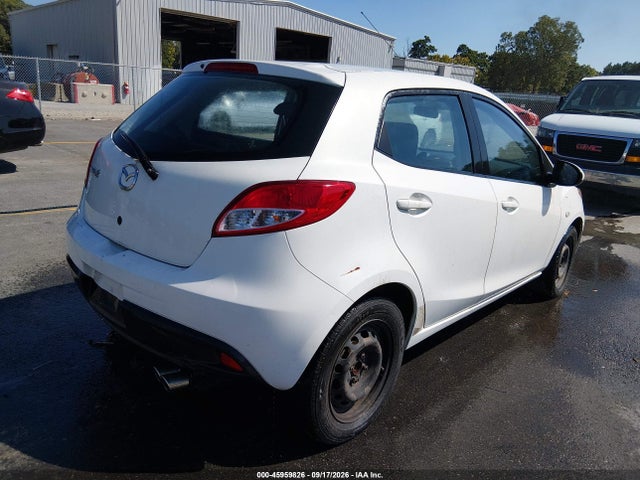 45959826 :رقم المزاد ، JM1DE1KY6E0174397 vin ، 2014 Mazda Mazda2 Sport مزاد بيع