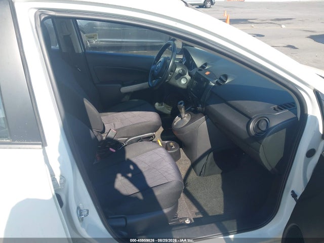 45959826 :رقم المزاد ، JM1DE1KY6E0174397 vin ، 2014 Mazda Mazda2 Sport مزاد بيع