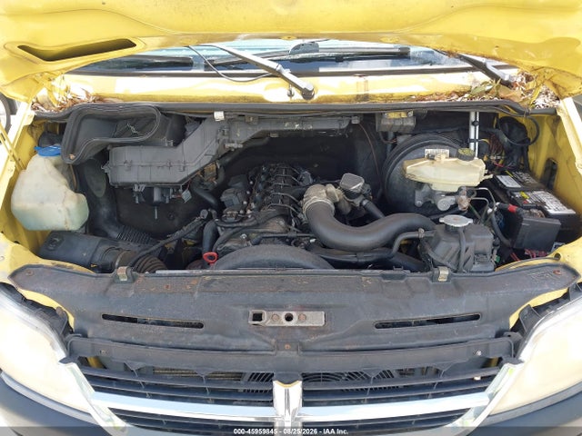 2004 Dodge Sprinter Van 3500 High Roof მანქანა იყიდება აუქციონზე, vin: WD2PD544945611083, აუქციონის ნომერი: 45959845