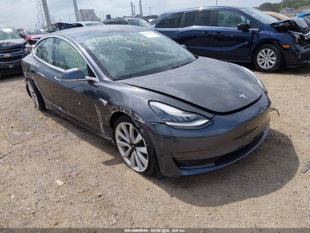 Продаж на аукціоні авто 2018 Tesla Model 3 Long Range/performance, vin: 5YJ3E1EB5JF112035, номер лоту: 45959856