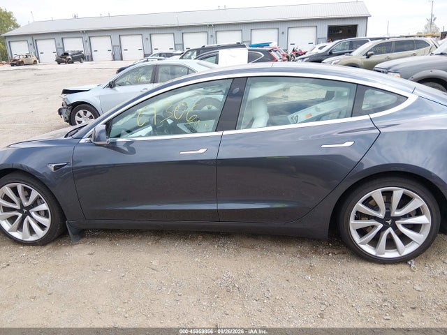Продаж на аукціоні авто 2018 Tesla Model 3 Long Range/performance, vin: 5YJ3E1EB5JF112035, номер лоту: 45959856