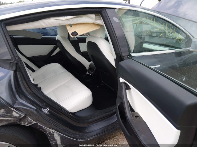 Продаж на аукціоні авто 2018 Tesla Model 3 Long Range/performance, vin: 5YJ3E1EB5JF112035, номер лоту: 45959856