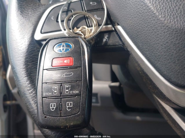 Продаж на аукціоні авто 2021 Toyota Sienna Xle, vin: 5TDYRKEC0MS005449, номер лоту: 45959882