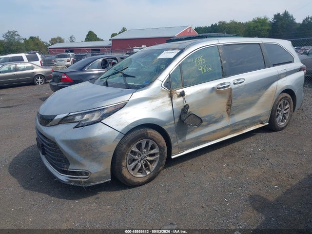 Продаж на аукціоні авто 2021 Toyota Sienna Xle, vin: 5TDYRKEC0MS005449, номер лоту: 45959882