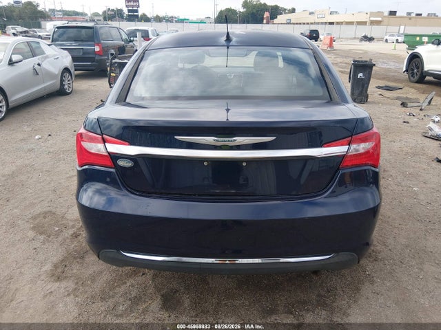 Chrysler 200 LX 2014 1C3CCBAB1EN122428 Image 6