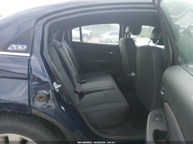 Chrysler 200 LX 2014 1C3CCBAB1EN122428 Image 8