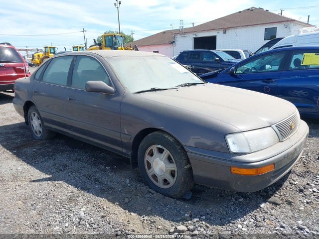 45959940 :رقم المزاد ، 4T1BF12B3TU095500 vin ، 1996 Toyota Avalon Xl/xls مزاد بيع