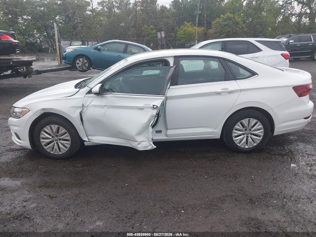 Продаж на аукціоні авто 2019 Volkswagen Jetta 1.4t R-line/1.4t S/1.4t Se, vin: 3VWC57BU3KM074596, номер лоту: 45959950