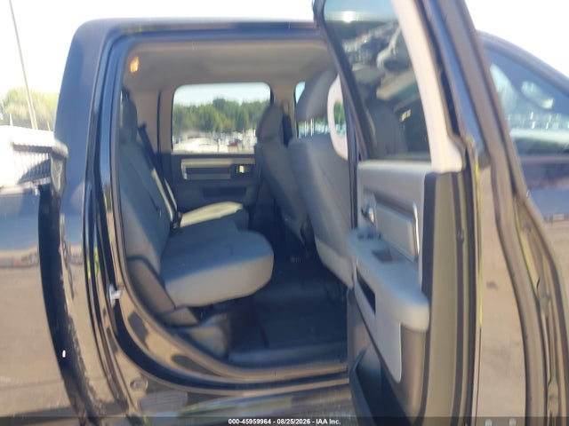 2018 Ram 2500 Slt  4x4 6'4 Box მანქანა იყიდება აუქციონზე, vin: 3C6UR5DL3JG424673, აუქციონის ნომერი: 45959964
