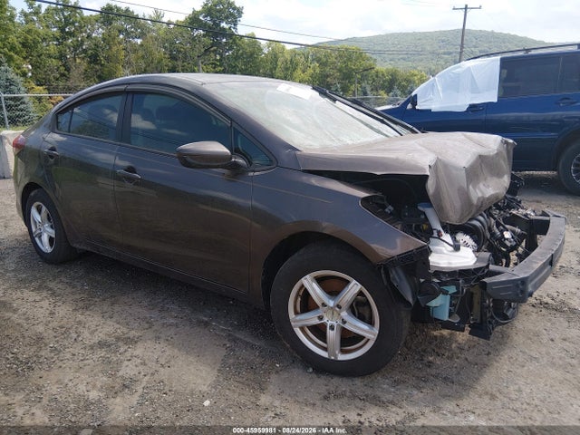 Продажа на аукционе авто 2017 Kia Forte Lx, vin: 3KPFK4A73HE140053, номер лота: 45959981