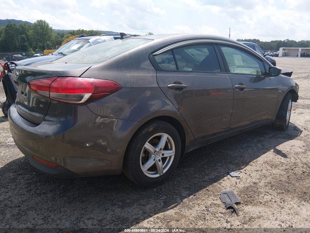 Продажа на аукционе авто 2017 Kia Forte Lx, vin: 3KPFK4A73HE140053, номер лота: 45959981
