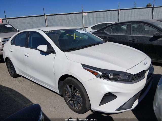 KIA Forte Lxs 2023 3KPF24AD0PE609863 Image 13
