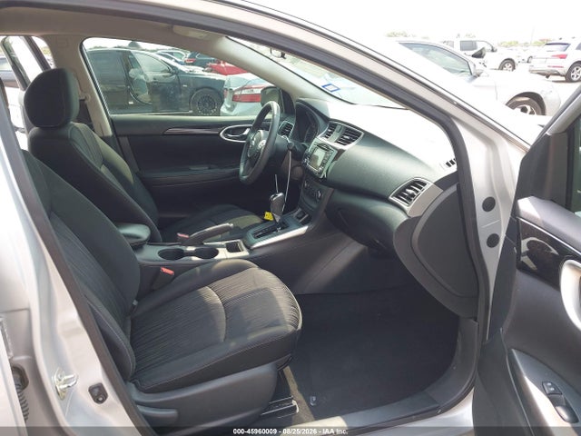 Продаж на аукціоні авто 2017 Nissan Sentra Sv, vin: 3N1AB7AP1HL697960, номер лоту: 45960009