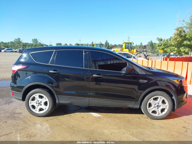 2018 Ford Escape S მანქანა იყიდება აუქციონზე, vin: 1FMCU0F72JUD08394, აუქციონის ნომერი: 45960018