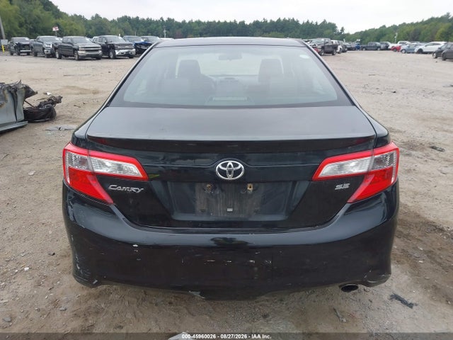 2014 Toyota Camry Se Sport მანქანა იყიდება აუქციონზე, vin: 4T1BF1FK1EU766899, აუქციონის ნომერი: 45960026