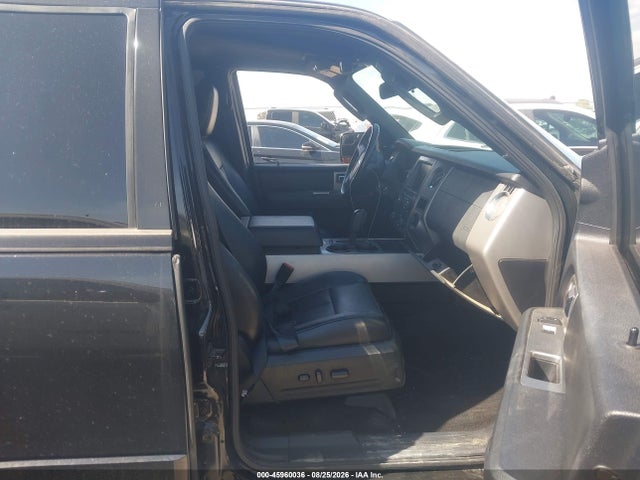 2015 Ford Expedition Xlt მანქანა იყიდება აუქციონზე, vin: 1FMJU1HT2FEF33598, აუქციონის ნომერი: 45960036