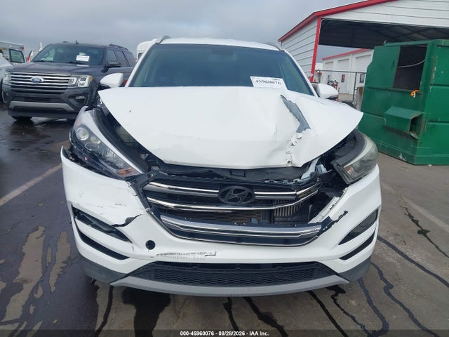 45960076 :رقم المزاد ، KM8J33A22HU502666 vin ، 2017 Hyundai Tucson Limited مزاد بيع