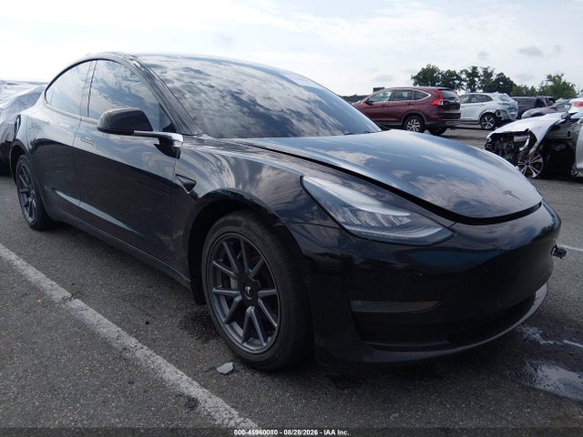 2018 Tesla Model 3 Long Range/performance მანქანა იყიდება აუქციონზე, vin: 5YJ3E1EB6JF181607, აუქციონის ნომერი: 45960080