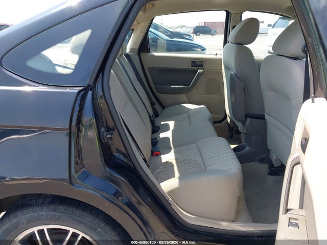 Продажа на аукционе авто 2011 Ford Focus Se, vin: 1FAHP3FN9BW197078, номер лота: 45960100