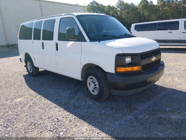 45960116 :رقم المزاد ، 1GNWGEFG9H1288685 vin ، 2017 Chevrolet Express 2500 Ls مزاد بيع